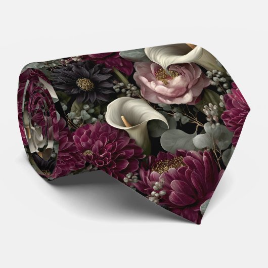 Moody Floral Pattern with Dahlias and Calla Lilies ネクタイ (ロール)