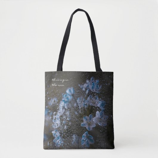 Moody Floral "Thriving in the Rain" (customizable) トートバッグ (正面)