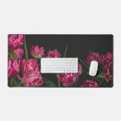 Moody pink tulips, art photo デスクマット (キーボード&マウス)