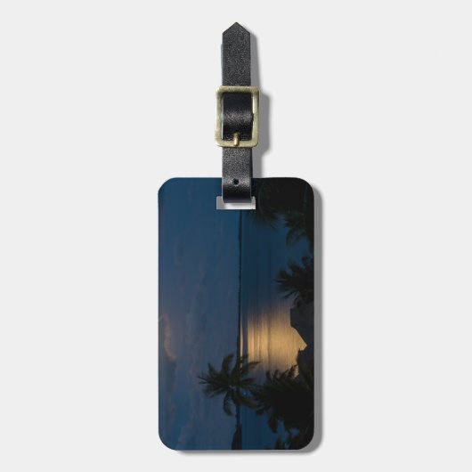 Moon on bora bora ラゲッジタグ (正面縦)