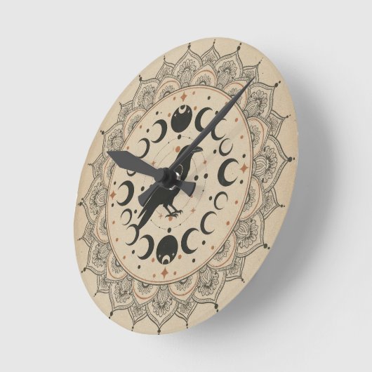 Moon Phase Raven Mandala ラウンド壁時計 (傾斜)