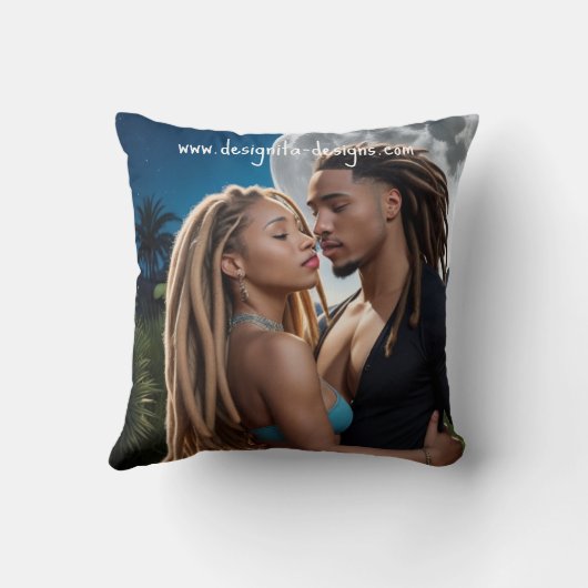 Moonlight Couple  – Romantic Digital Art  クッション (裏面)