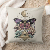 Moonlight Vision Moth – Celestial Lunar  クッション (ブランケット)