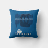 MoonlightIdahoVintage旅行ポスターのくま クッション (裏面)