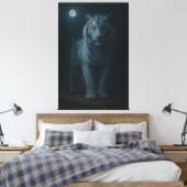 Moonlit Blue White Tiger – Fine Art Canvas キャンバスプリント (インサイチュ (寝室))