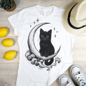 Moonlit Familiar – Black Cat on Crescent Moon  スウェットシャツ