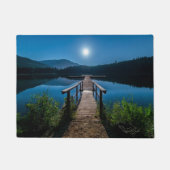 Moonlit Lake Dock Scenic Rug ドアマット (正面)
