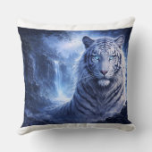 Moonlit White Tiger Guardian – Blue Fantasy Spirit クッション (裏面)