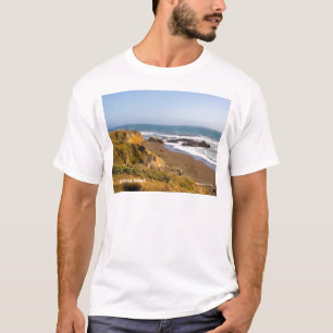 MoonstoneのビーチのCambriaカリフォルニアプロダクト Tシャツ