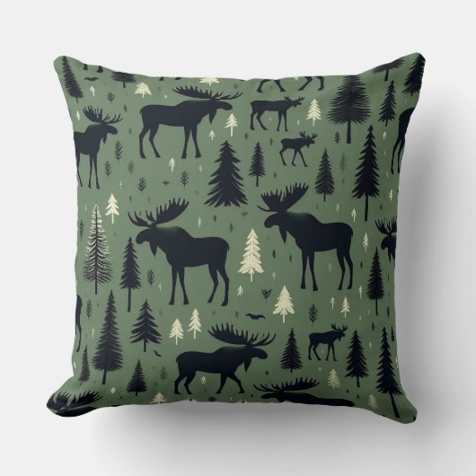 Moose and Pine Trees クッション (正面)