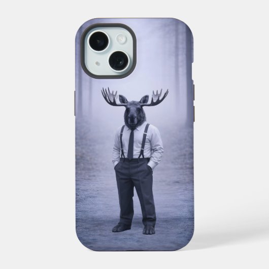 Moose in Classic Suspenders – Silent Forest Portra iPhone 15ケース (裏面)