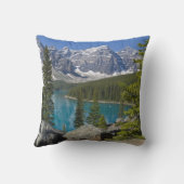 Moraine Lake, Canadian Rockies，アルバータ，カナダ クッション (裏面)