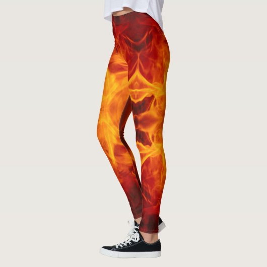 More Fire - Power Yoga Leggings レギンス (左)