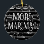 More Marimba Chalkboard -白黒音楽 セラミックオーナメント<br><div class="desc">黒白と白のミュージカル記譜シート音楽の背景で黒板の効果を特徴とするきちんとしたモアマリンバデザイン。</div>