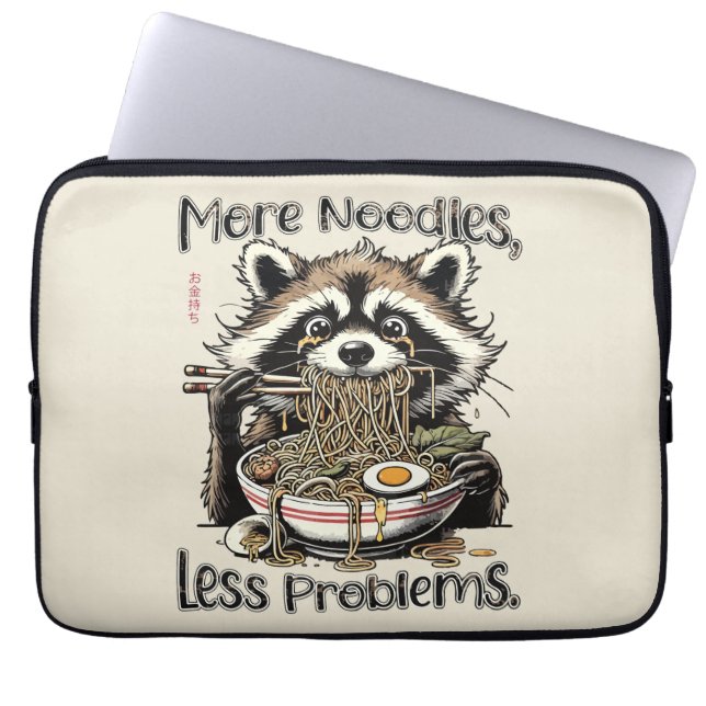 More noodles less problems raccoon eating ramen ラップトップスリーブ (正面)