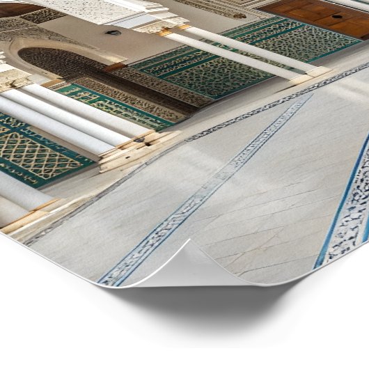 Moroccan Palace Courtyard with Fountain ポスター (角)