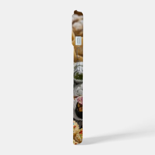 Moroccan Sweets Dessert Pattern iPhone Case  15ケース (左側面)