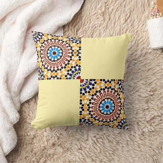 Moroccan Zellige Harmony Throw Pillow クッション (ブランケット)