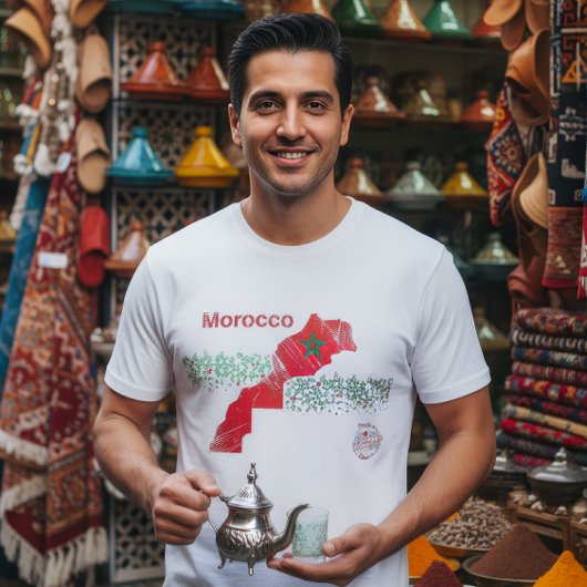 Morocco Map Art – Red & Green Moroccan Tシャツ