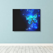 Morpho Butterfly in the Dark Background キャンバスプリント (インサイチュ (ウッドフロア))