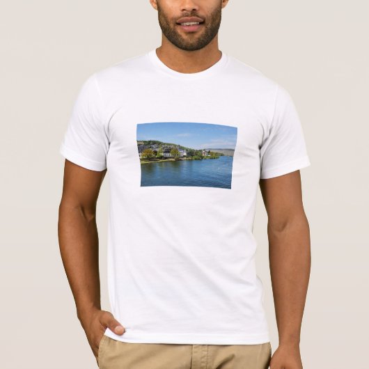 Mosel in Bernkastel-Kues Tシャツ (正面)