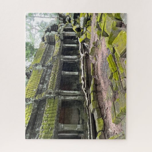 Moss covered Temple Ta Prohm Cambodia ジグソーパズル (縦)