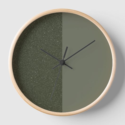 Moss Green Two-Tone Wall Clock – カスタマイズ 壁時計 (正面)