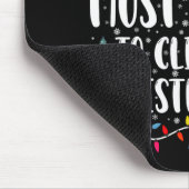 Most Likely To Climb The Xmas Tree Christmas T Shi マウスパッド (コーナー)