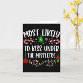 Most Likely To Kiss Under Mistletoe Funny Family C カード (黄色い花)