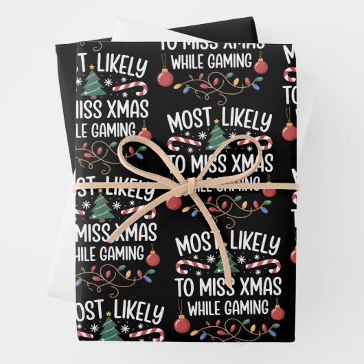 Most Likely To Miss Xmas While Gaming Family Xmas ラッピングペーパーシート (インサイチュ)