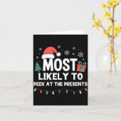 Most Likely To Peek At The Christmas Funny Xmas  カード (黄色い花)