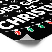 Most Likely To Play Video Games On Christmas Shirt ポスター (角)