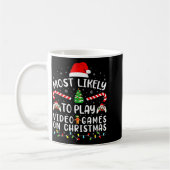 Most Likely To Play Video Games Xmas Family Matchi コーヒーマグカップ (左)