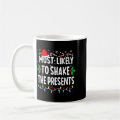 Most Likely To Shake The Family Matching Christmas コーヒーマグカップ (左)