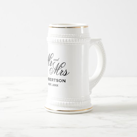 Most trendy Mr and Mrs custom wedding beer steins ビールジョッキ (正面右)