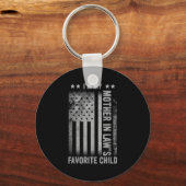 Mother in law's favorite child funny men father's キーホルダー (正面)