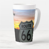 Mother Road Magic カフェラテマグ (右アングル)