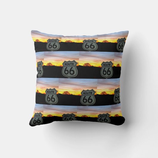 Mother Road Magic クッション (裏面)