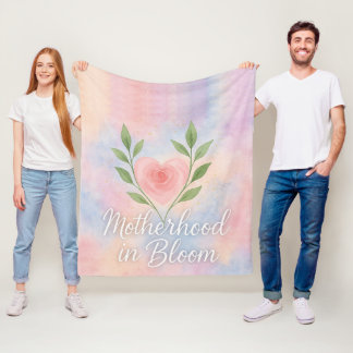 「Motherhood in Bloom」フリースブランケット - 花柄ギフト フリースブランケット