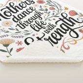 Mothers Dance Through Life With Strength シェルパブランケット (3/4)