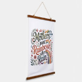 Mothers Paint Rainbows After Rain 吊り下げ型タペストリー (傾斜あり)