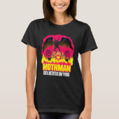 Mothman Believes In You Folklore Creepy Cryptid Cr Tシャツ (正面)