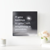 Motivational Wall Art | “Believe in Yourself” Mini スクエア壁時計 (ホーム)