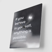Motivational Wall Art | “Believe in Yourself” Mini スクエア壁時計 (傾斜)