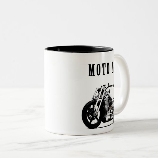 Motoの気違いのコーヒー・マグ ツートーンマグカップ (正面右)