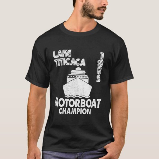 Motor Boat Champion Lake Titicaca 'S Py Tシャツ (正面)