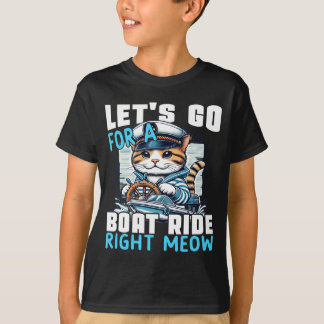 Motor boats cat captain speed boat owner cats tシャツ