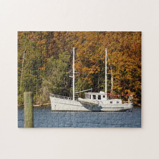 Motor Sailer at Anchor  ジグソーパズル (横)