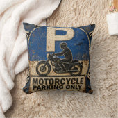 Motorcycle Biker Garage Decor Rustic Man Cave Wall クッション (ブランケット)
