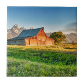 Moultonの納屋の日の出 タイル (正面)